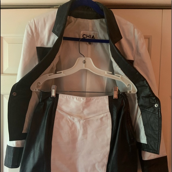 CLASSIC 2PIECE LEATHER SUIT - Picture 7 of 8